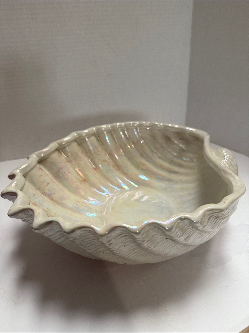 Iridescent Ceramic Shell Bowl - White - Picture 4 of 5